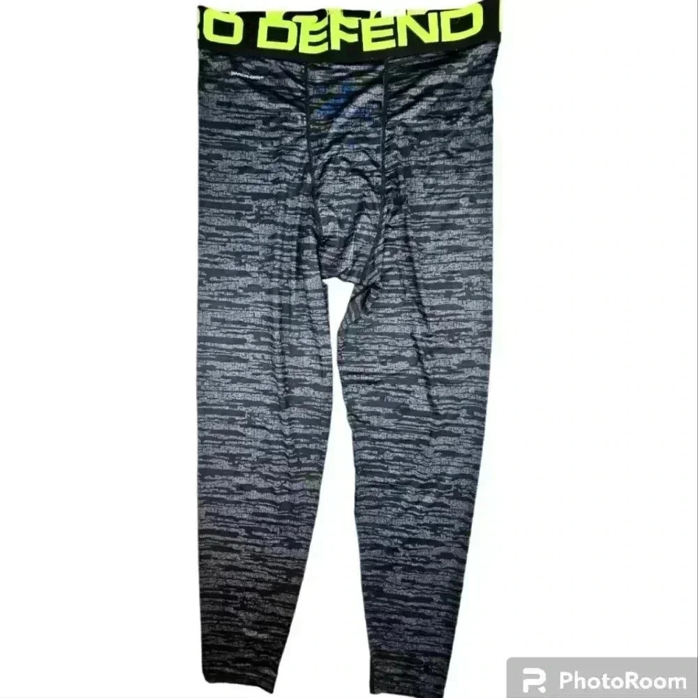 Layer 8 Kwick- Cool Kwick-Dry 11 L8 Defend leggings Black print NWOT XL